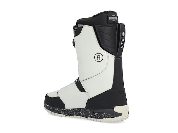 Black Ride Lasso Snowboard Boot 2025 with durable snow boot design, featuring lacing system and padded interior for winter snowboarding.