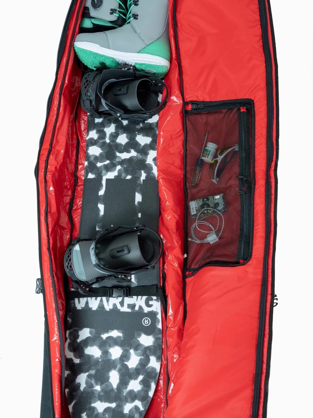 Ride The Perfect Snowboard Bag in Black 2024 - M I L O S P O R T