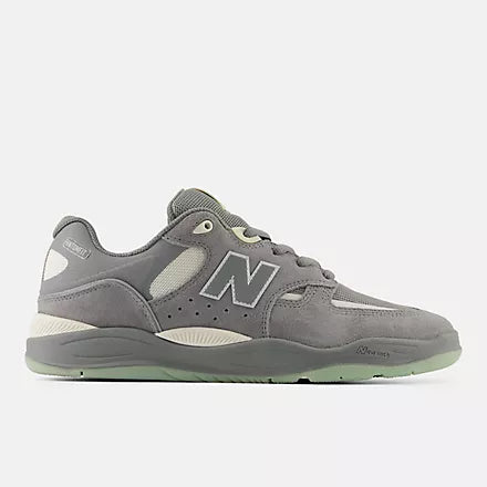 New Balance Numeric Tiago 1010 Shoe in Grey and White