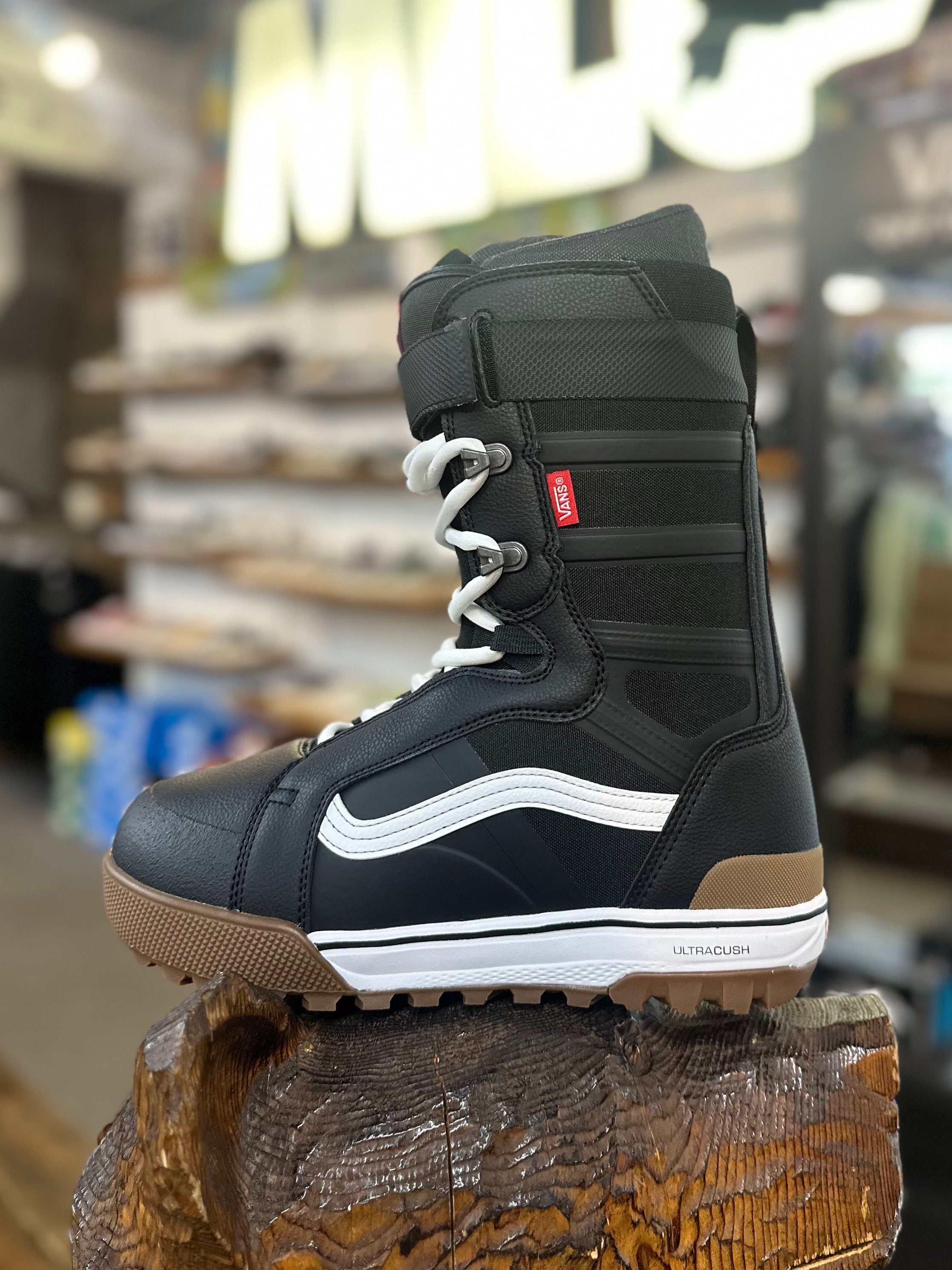 The Vans Mens Hi-Standard Pro Snowboard Boot 2025 The Vans Mens Hi-Standard Pro Snowboard Boot 2025