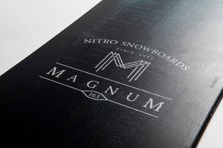 2022 Nitro Magnum Snowboard