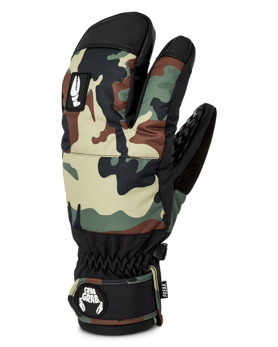 2022 Crab Grab Freak Mitt in Classic Camo
