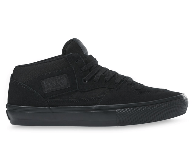 Vans Skate Half Cab Shoes in Black and Black - M I L O S P O R T