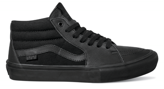 Vans Grosso Mid Leather Skate Shoe in Black and Black