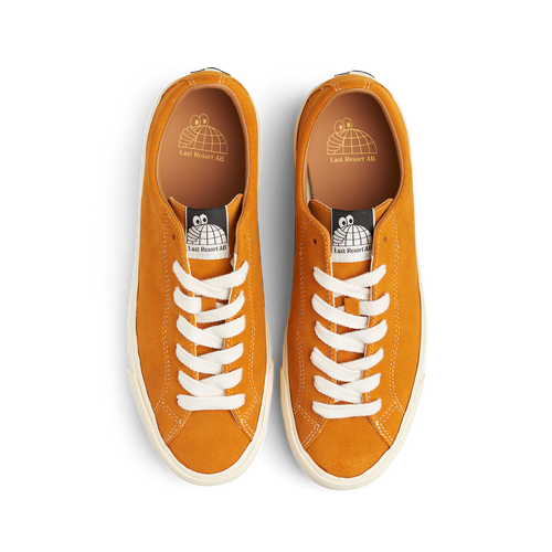 Last Resort AB VM003 Suede Lo Skate Shoe in Cheddar and White - M I L O S P O R T